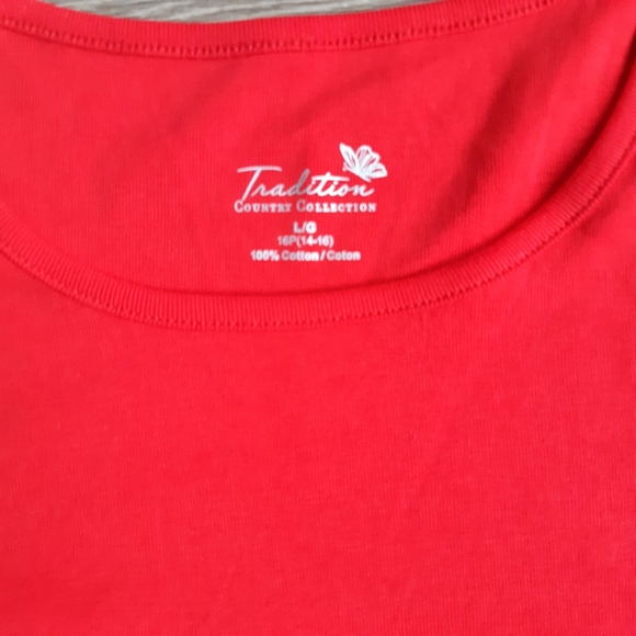 Christmas Holiday Traditions red crewneck shirt. Beaded Reindeer print Large L - Picture 3 of 5